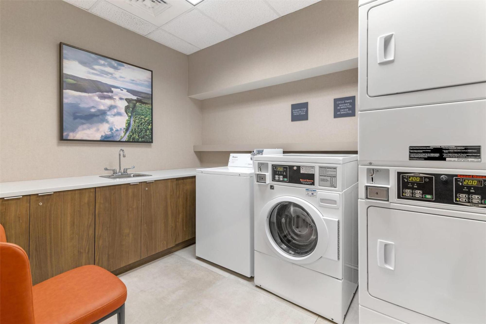 Hilton Garden Inn Albany-Suny Area Ngoại thất bức ảnh